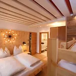 Gaestehaus Trixl * Τσελ αμ Ζέε