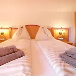 Gaestehaus Trixl Τσελ αμ Ζέε