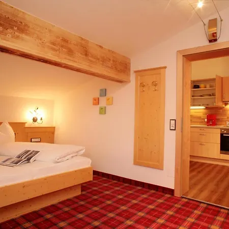 Gaestehaus Trixl * Zell am See